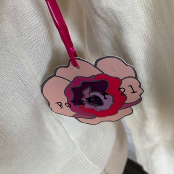 Forever Women's New with Tags Cardigan Sweater - Picture 5 of 6